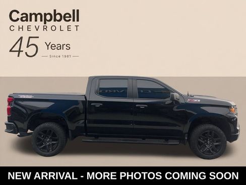 Used 2022 Chevrolet Silverado 1500 Custom Trail Boss AWD/4WD image 6