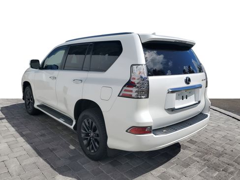Used 2020 Lexus GX 460 Premium image 4
