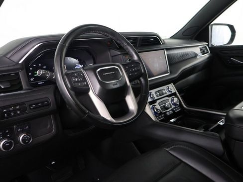 Used 2023 GMC Yukon Denali image 35
