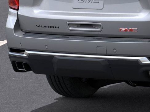 New 2026 GMC Yukon XL Denali AWD/4WD image 14
