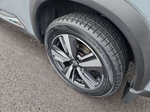 Used 2023 Nissan Rogue Platinum w/ Platinum Premium Package image 25