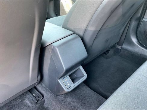 Used 2025 Kia K4 FWD image 33