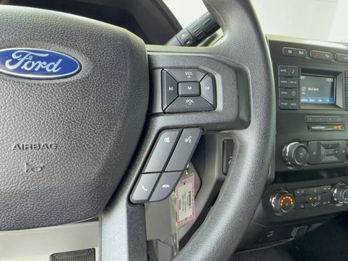 Certified 2019 Ford F250 XLT w/ XLT Value Package AWD/4WD image 24