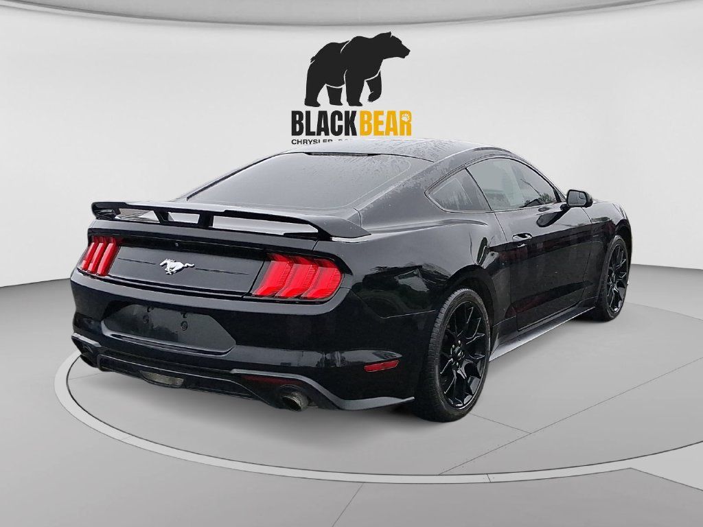Used 2018 Ford Mustang Coupe w/ Ecoboost Performance Package RWD image 3