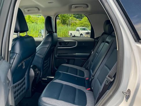 Used 2021 Ford Bronco Sport Outer Banks AWD/4WD image 19
