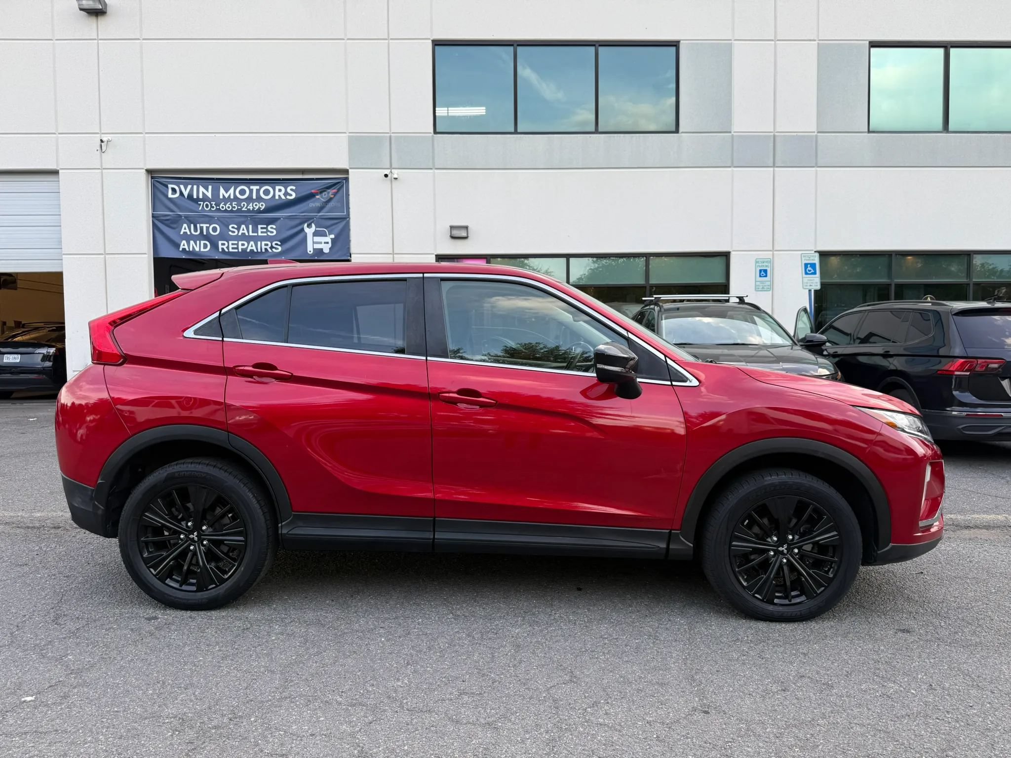 Used 2019 Mitsubishi Eclipse Cross LE AWD/4WD image 3
