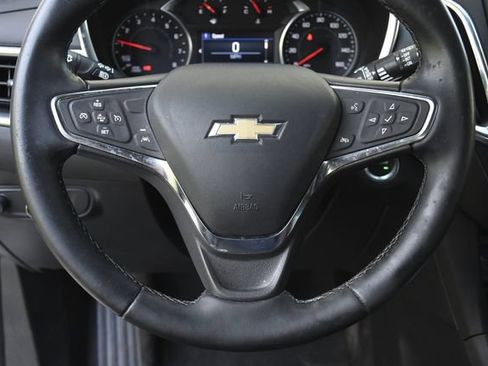 Used 2024 Chevrolet Equinox LT w/ Driver Convenience Package AWD/4WD image 7