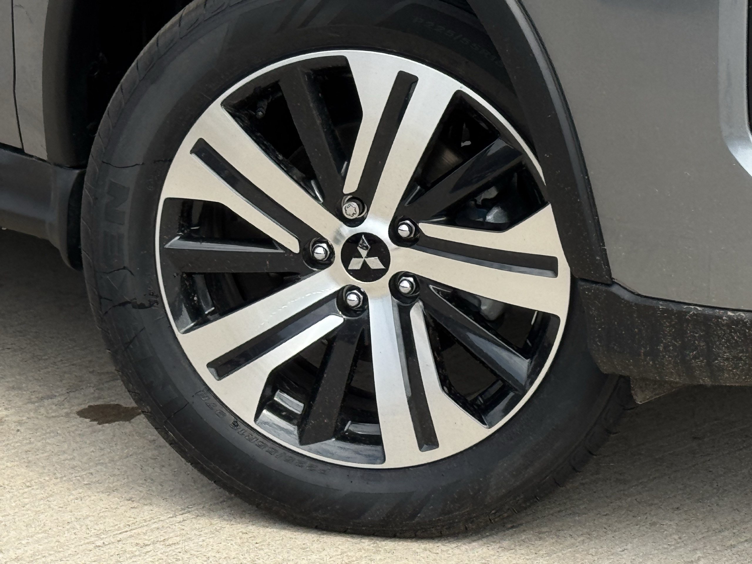 New 2027 Mitsubishi Outlander Sport ES FWD image 24