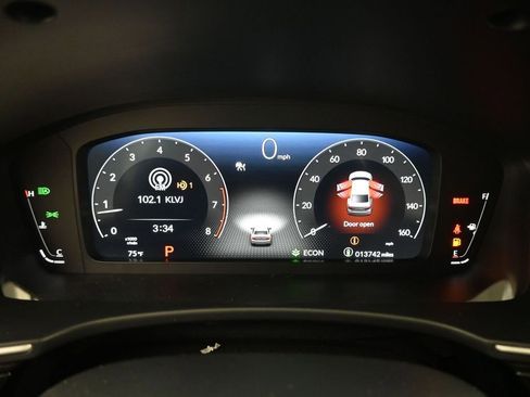 Used 2024 Honda Civic Touring image 12