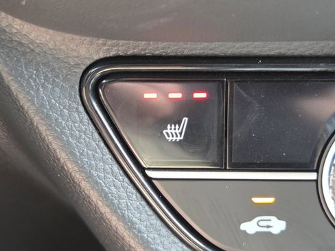 Certified 2025 Honda HR-V EX-L image 6