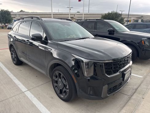 Certified 2024 Kia Sorento SX Prestige w/ Sage Leather Package AWD/4WD image 6