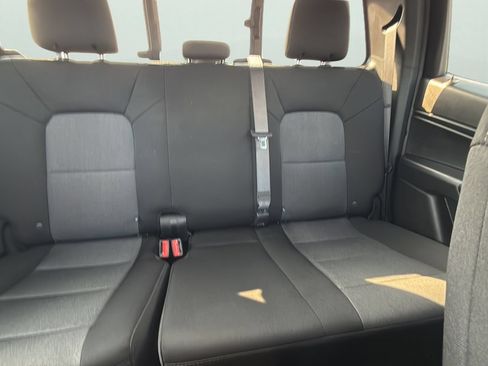 Used 2025 Chevrolet Colorado W/T w/ WT Convenience Package II RWD image 25
