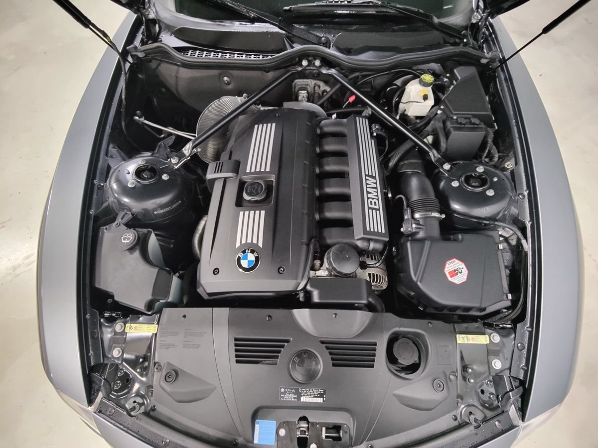 Used 2007 BMW Z4 3.0si RWD image 4