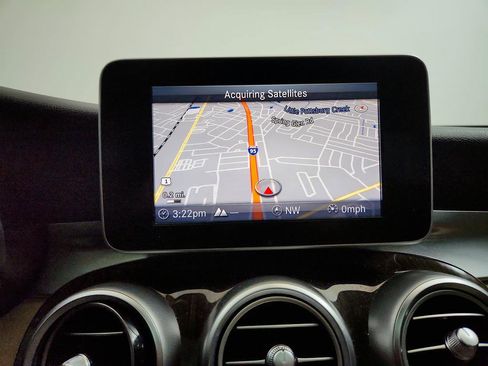 Used 2018 Mercedes-Benz GLC 300 GLC300 w/ Premium Package image 19