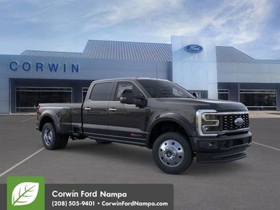 New 2026 Ford F450 Platinum w/ FX4 Off-Road Package