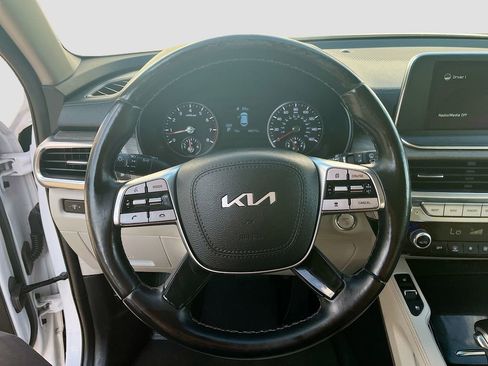Used 2022 Kia Telluride EX w/ EX Premium Package AWD/4WD image 11
