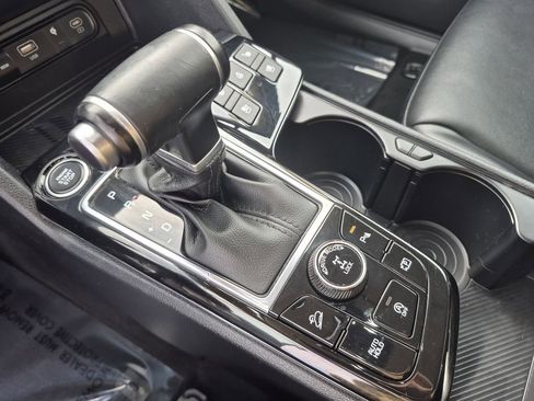 Used 2023 Kia Sportage SX image 25