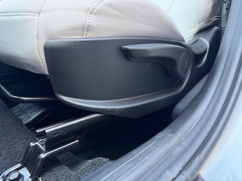 Certified 2026 Hyundai Tucson SE FWD image 24
