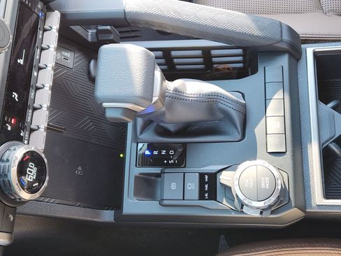 New 2026 Toyota 4Runner Limited image 19