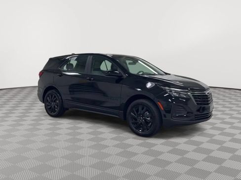 Used 2024 Chevrolet Equinox LS w/ Midnight Edition AWD/4WD image 2