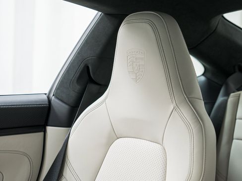 Used 2026 Porsche 911 GT3 image 21