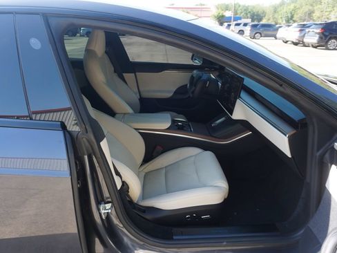 Used 2021 Tesla Model S Plaid AWD/4WD image 19