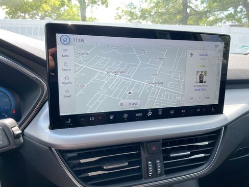 Used 2023 Ford Escape Platinum w/ Premium Technology Package image 46