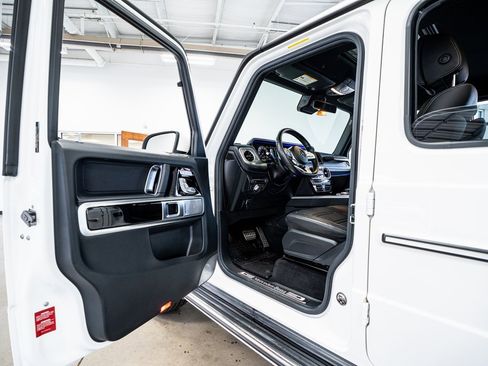 Used 2019 Mercedes-Benz G 550 image 31