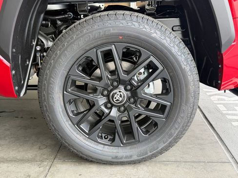 New 2026 Toyota Tundra Limited AWD/4WD image 14