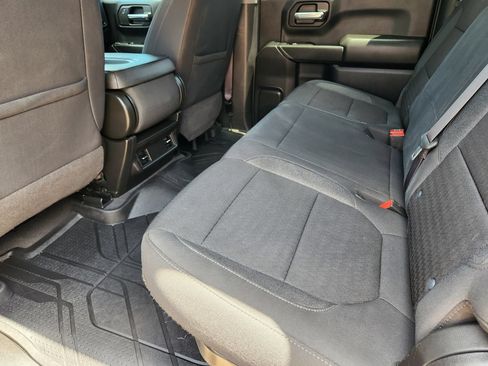 Used 2022 Chevrolet Silverado 1500 Custom Trail Boss w/ LPO, Dark Essentials Package AWD/4WD image 28