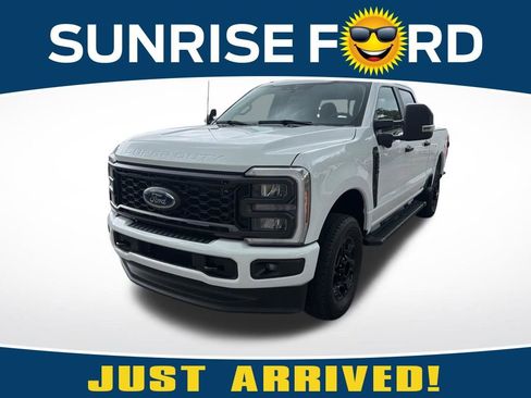 Used 2024 Ford F250 XL w/ STX Appearance Package AWD/4WD image 1