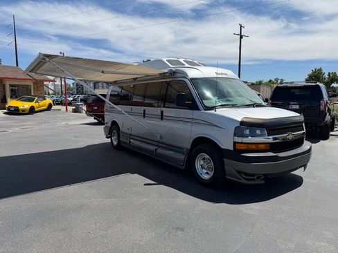 Used 2007 Chevrolet Express 3500 Extended w/ Power and Light Package RWD image 7