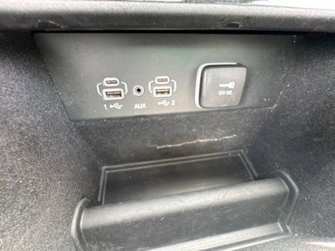 Used 2021 Jeep Grand Cherokee L Limited AWD/4WD image 25