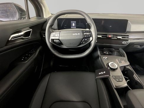 New 2026 Kia Sportage AWD Hybrid image 8
