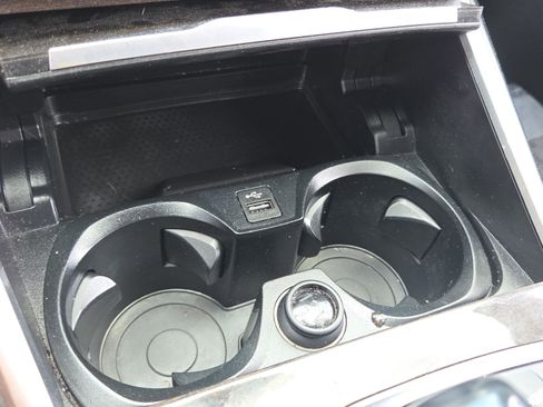 Used 2019 BMW 330i xDrive Sedan w/ Driving Assistance Package image 33