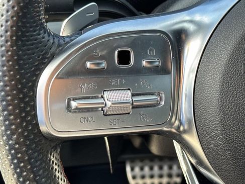 Used 2023 Mercedes-Benz CLA 250 image 23