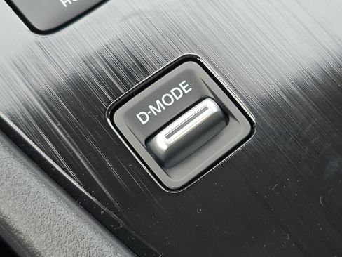 New 2026 Nissan Rogue SV image 7