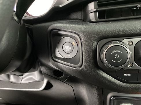 New 2026 Jeep Gladiator Sport image 21