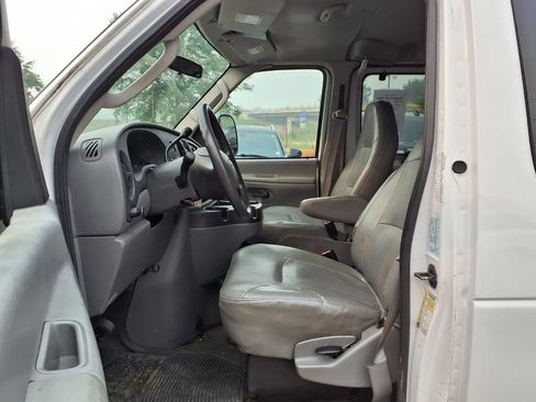 Used 2008 Ford E-250 and Econoline 250 RWD image 14