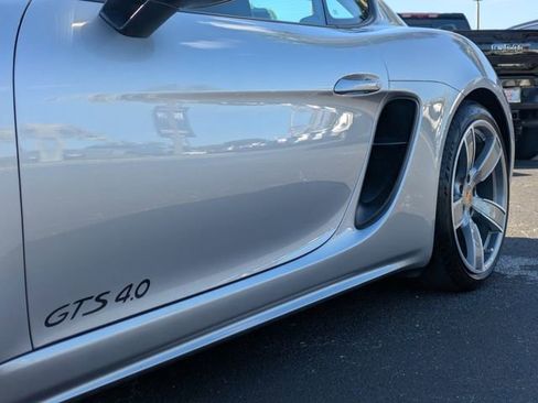 Used 2022 Porsche 718 Cayman GTS RWD image 10
