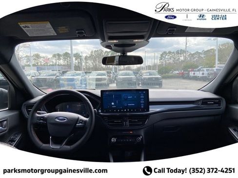 Certified 2023 Ford Escape ST-Line w/ Tech Pack #1 image 17