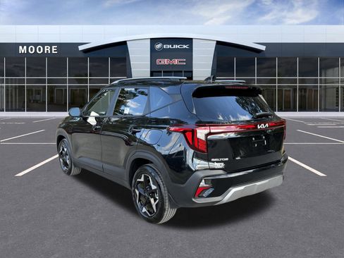 Used 2025 Kia Seltos S image 8