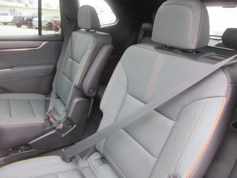 New 2026 GMC Acadia AT4 image 14