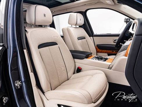 Used 2019 Rolls-Royce Cullinan AWD/4WD image 26