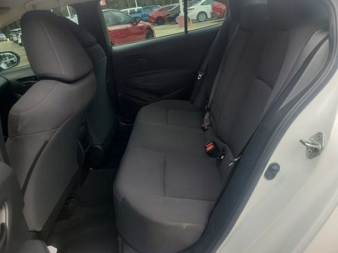 Used 2022 Toyota Corolla LE FWD image 26