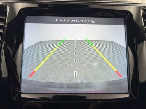 Used 2021 Jeep Cherokee Limited image 25