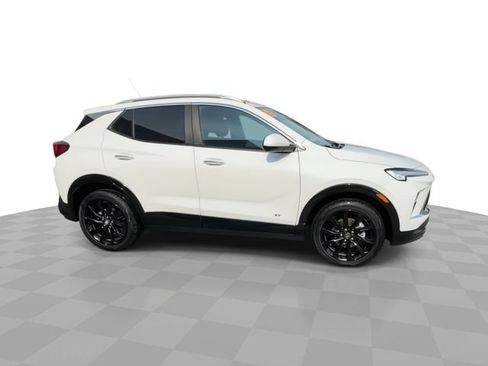 Used 2025 Buick Encore GX Sport Touring w/ Experience Buick Package AWD/4WD image 9