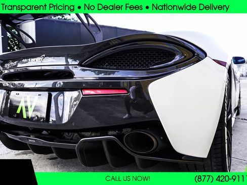 Used 2016 McLaren 570S Coupe 2D image 18