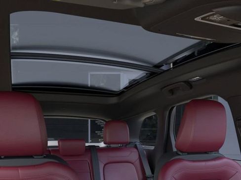 New 2025 Lincoln Corsair Reserve w/ Equipment Group 202A image 22