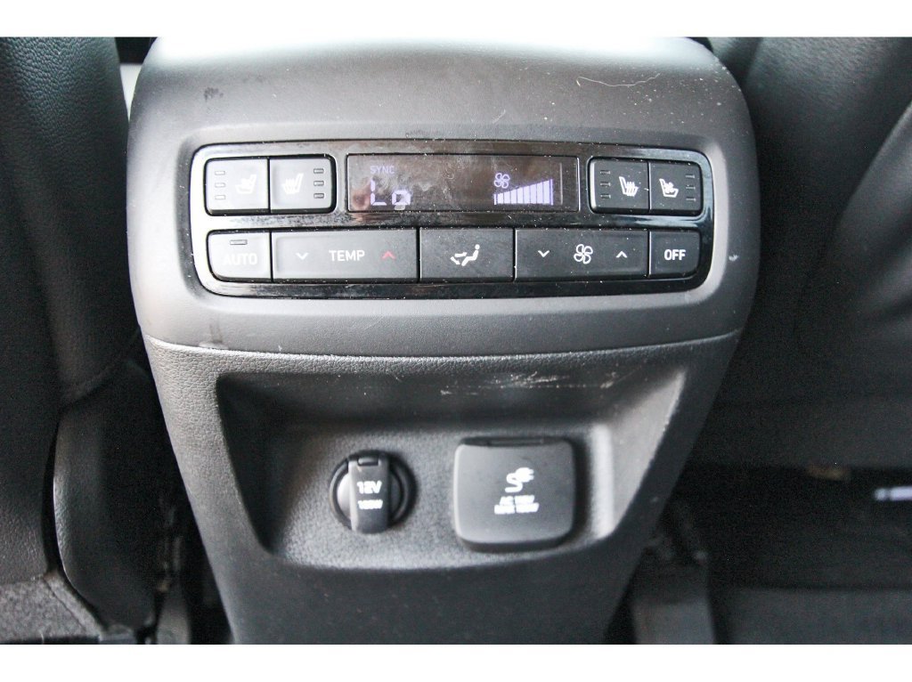 Used 2023 Hyundai Palisade Limited FWD image 14